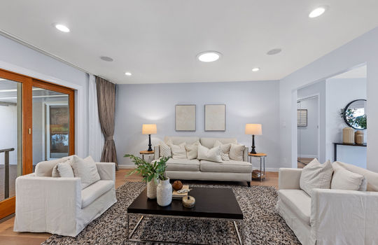 familyroom25