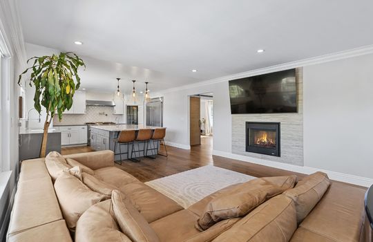 28-web-or-mls-JAW08157