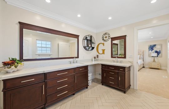 50-web-or-mls-JAW08223