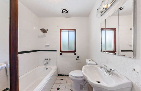 bathroom23