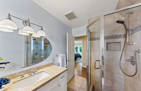 bathroom28