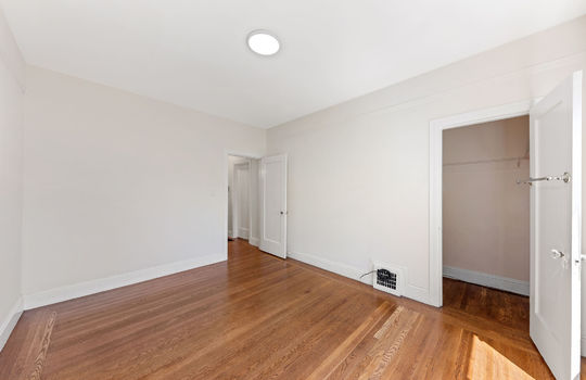 bedroom19
