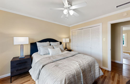 bedroom221
