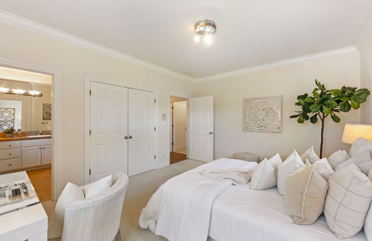 bedroom348