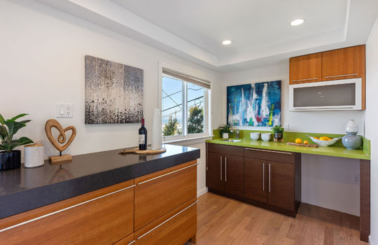 familyroomupstairs32