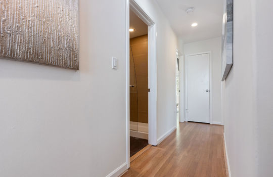 hallwayupstairs22