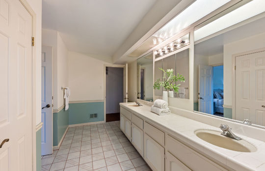 downstairsbathroom48