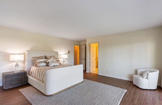 downstairsbedroom49