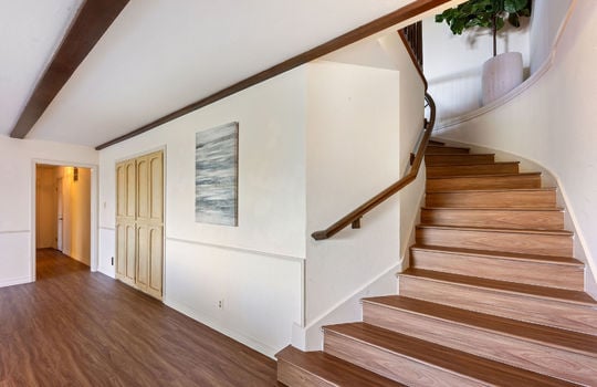 downstairsfamilyroom45