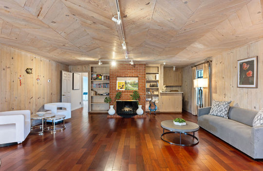 familyroom13