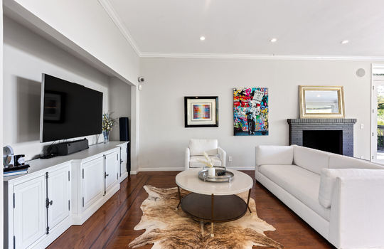familyroom40