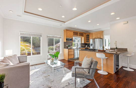 familyroom16