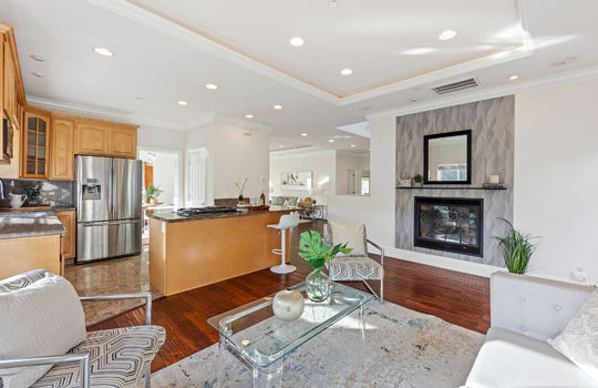 familyroom18
