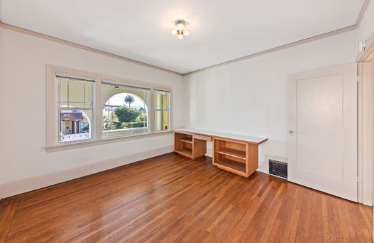 bedroom119