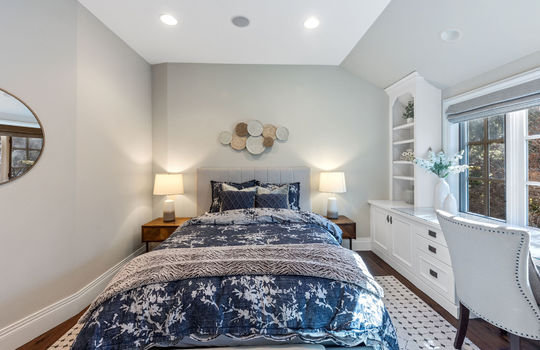 bedroom384