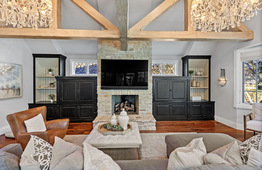 familyroom58