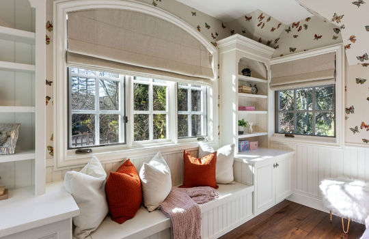 upstairsbedroom162