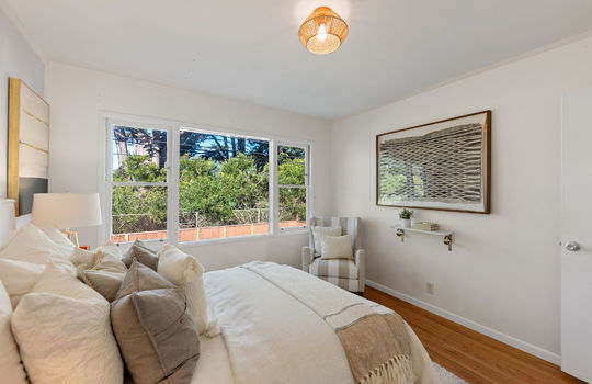 bedroom135