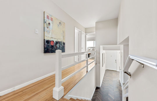 hallwayupstairs54