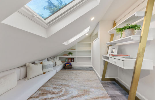 upstairsbonusroom47