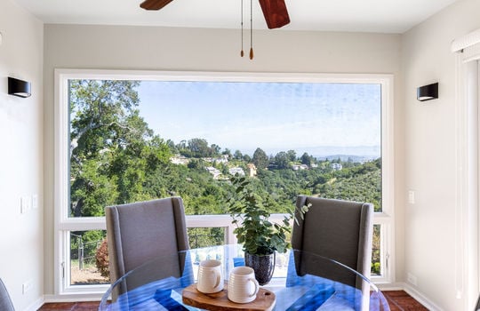 breakfastnook22