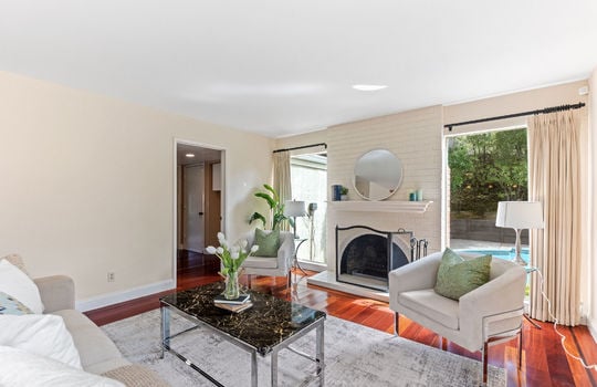 familyroom6
