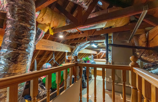 attic7
