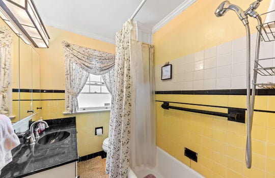 bathroom10