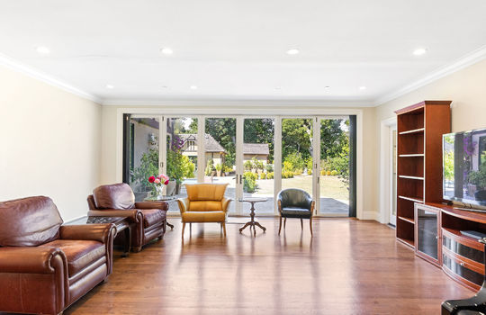 familyroom31