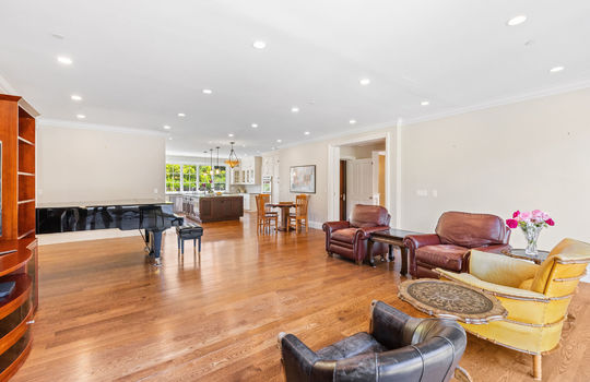 familyroom34