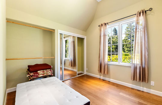 garageguesthouse104