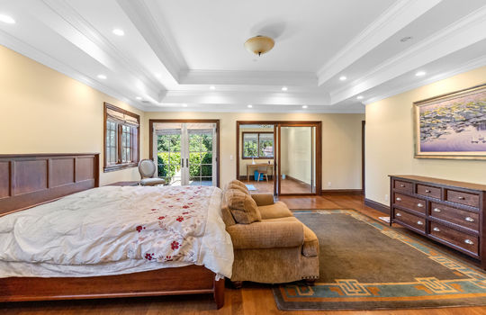 primarybedroomupstairs75