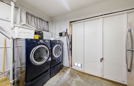 garagedownstairs51