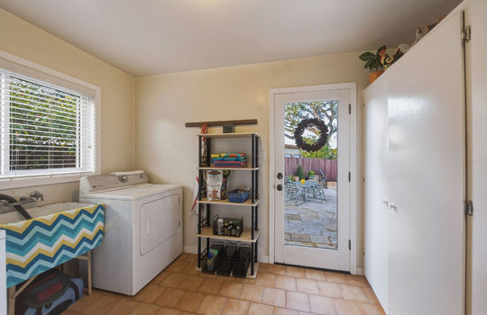 laundryroom47