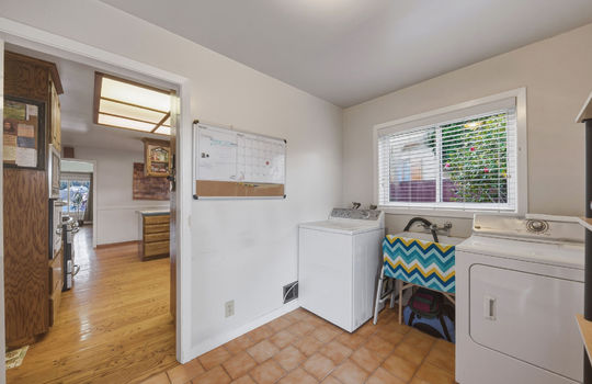 laundryroom48