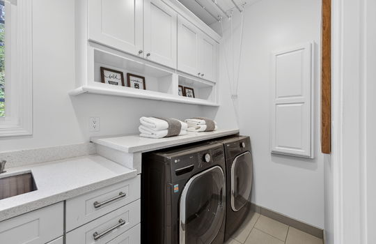 49-web-or-mls-055_FF4A5379
