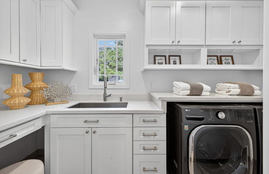 50-web-or-mls-056_FF4A5383