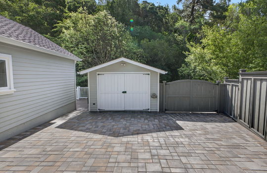 65-web-or-mls-071_FF4A5463