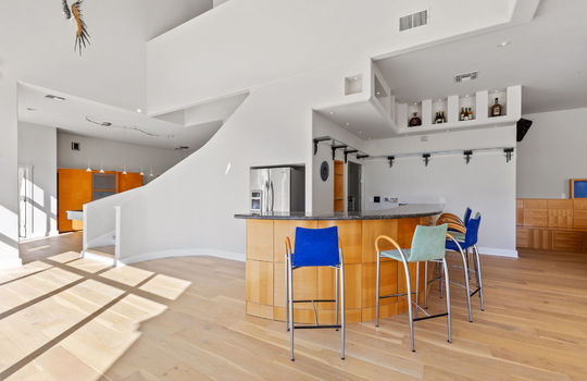 floor_1_entertainment_room-24