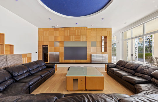 floor_1_entertainment_room-9