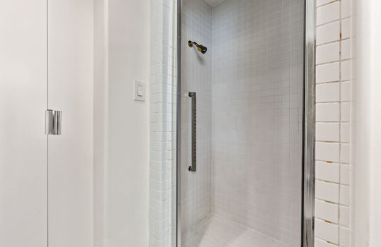 floor_1_pool_house-19