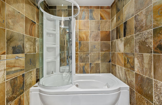 floor_3_bedroom_1-12