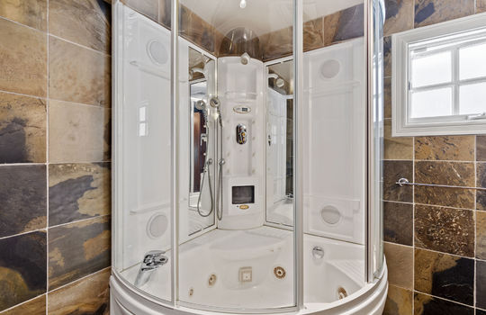 floor_3_bedroom_3-18