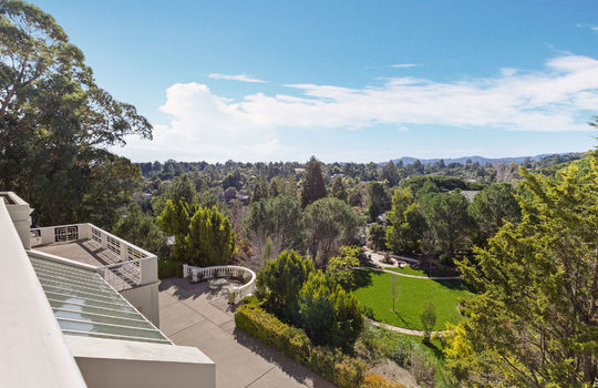 floor_3_master_bedroom-19