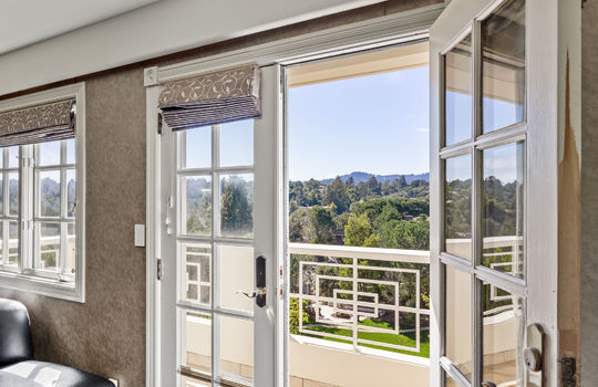 floor_3_master_bedroom-24