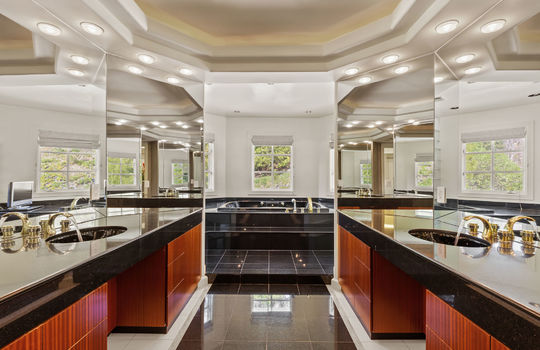 floor_3_master_bedroom-36