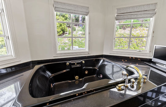 floor_3_master_bedroom-51