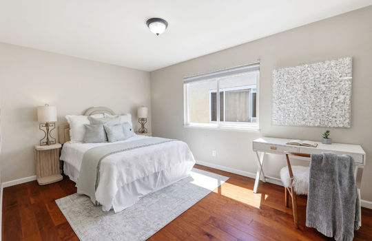 bedroom250