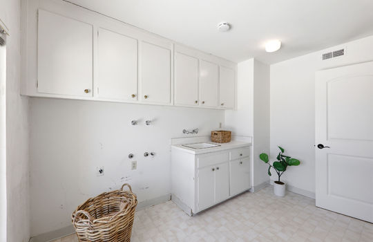 laundryroom46