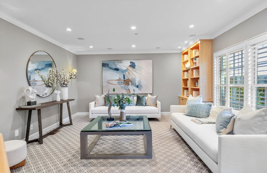 familyroom30